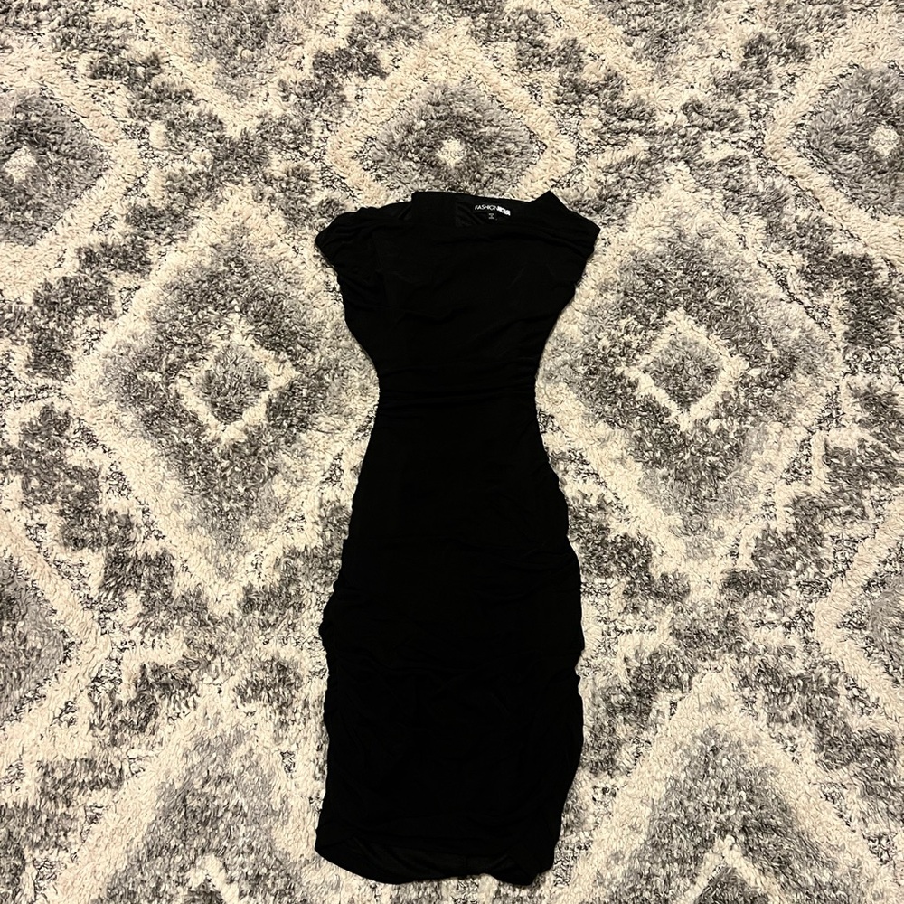 Fashion Nova Classic Black Midi Dress